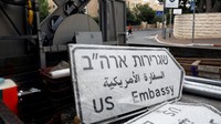 Otoritas Israel telah menyatakan Kedubes AS di Yerusalem akan resmi dibuka pada 14 Mei mendatang. Tanggal itu bertepatan dengan peringatan 70 tahun berdirinya Israel. Namun belum ada konfirmasi dari pihak AS mereka benar-benar akan membuka kedutaan di Yerusalem pada 14 Mei.Foto: REUTERS/Ronen Zvulun