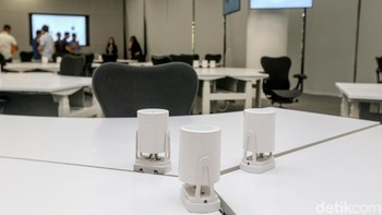 Suasana meja belajar di sekolah Apple. (Foto: detikINET/Ari Saputra)