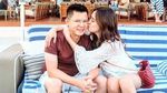Shandy Aulia Pamer Kemesraan bersama Suami