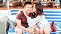Shandy Aulia mengunggah foto-foto bersama suami, David Herbowo di Bali. (Dok. Instagram/shandyaulia)