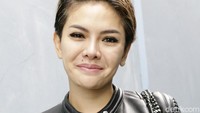 Nikita Mirzani saat ditemui di studio Trans TV, Kapten Tendean, Jakarta Selatan pada Senin (7/5). Pool/Palevi S/detikFoto.