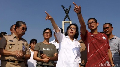 Duet Sri Mulyani dan Sandiaga Uno Cek Lapangan Banteng
