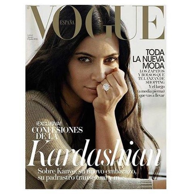 Dikenal punya rutinitas perawatan wajah mahal bahkan ekstrem, tak heran jika Kim Kardashian berani tampil tanpa makeup. Ia pun terlihat menawan untuk majalah Vogue Spain pada August 2015. Foto: Instagram