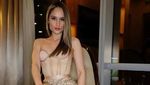 Ini Penampilan Seksi Cinta Laura yang Curi Perhatian