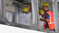 PT INKA juga memberikan pelayanan berupa wifi untuk para penumpang.