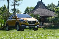 Datsun Cross. 