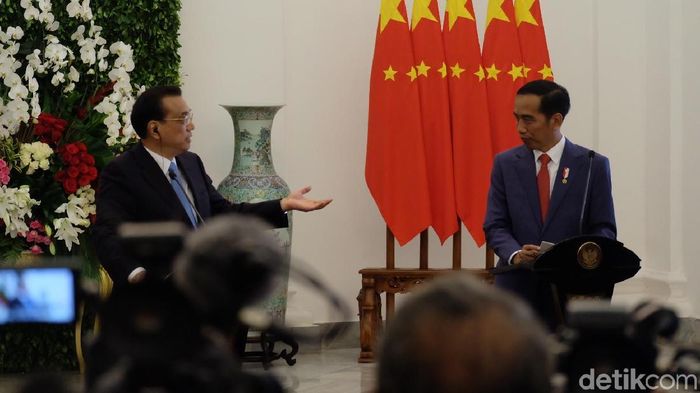 Foto: Presiden Jokowi bertemu denga PM China Li Keqiang. (Andhika-detikcom) Foto: Presiden Jokowi bertemu denga PM China Li Keqiang. (Andhika-detikcom)