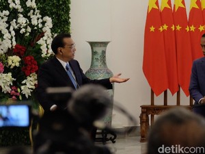 Bertemu Jokowi, PM China Dijamu Soto hingga Rengginang