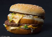 Makan <i>Big Mac</i> Tiap Hari, Kakek Ini Akhirnya Melahap Burger Ke-30.000
