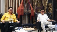 Sebelum bertemu Airlangga, Cak Imin pada (25/4) lalu sudah mengunjungi politikus senior Akbar Tandjung. Dalam pertemuan itu, Cak Imin meminta nasihat kepada Akbar terkait dirinya yang ingin maju di Pilpres 2019 mendatang.
