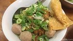 10 Mie Ayam Legendaris di Jakarta Eksis Puluhan Tahun, Ada yang Sejak 1958