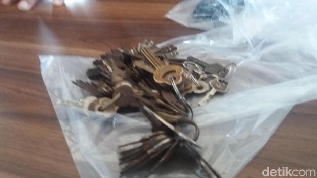 Pembobol Rumah di Kebon Jeruk Berbekal Ratusan Kunci Cadangan