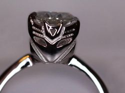 Deretan Cincin Lamaran Unik Khusus Pasangan Gamer