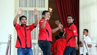 Mereka juga mengadu mengaku pernah kena pungli oleh aparat polisi atau Dishub.