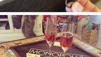 Unik, kotak cincin berbentuk papan mainan Monopoly. (Foto: Boredpanda)