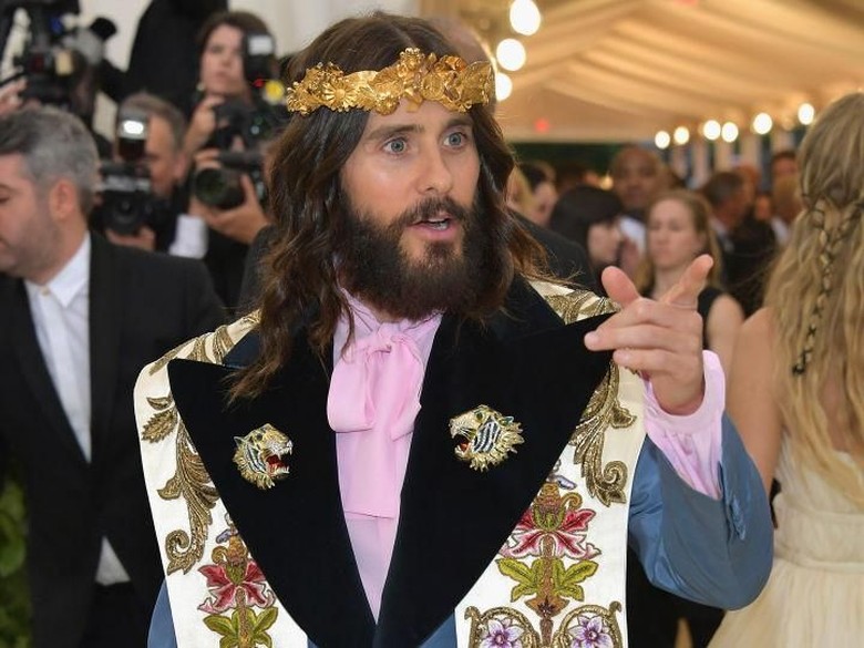 Cukur Janggut, Jared Leto Siap Berubah Sebagai Morbius Cukur Janggut, Jared Leto Siap Berubah Sebagai Morbius