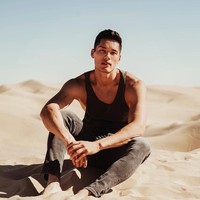 Ketampanan dan bentuk tubuhnya yang indah ini pun dikagumi oleh banyak penggemar. My husband, komentar netizen di postingan fotonya. Foto: Instagram