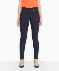 5 Jeans yang Punya Efek Melangsingkan untuk Pemilik Paha Lebar