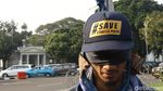 Foto News: Aksi Gantung Diri Pedagang Pulsa di Istana