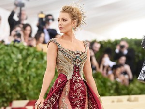 10 Gaun Terbaik Selebriti di Met Gala 2018