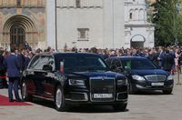 Melihat Lagi Mobil Putin dan Trump yang Aman dari Serangan Bom Melihat Lagi Mobil Putin dan Trump yang Aman dari Serangan Bom