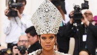 Kini ia berhasil menjadi salah satu diva dan wanita berpengaruh di dunia fashion. Jamie McCarthy/Getty Images