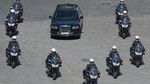Intip Benteng Berjalan Vladimir Putin, Berbobot 7 Ton Diklaim Super Aman