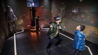 Kamu dapat menemukan taman hiburan virtual reality (VR) pertama di China. Adalah Oriental Science Fiction Valley yang baru saja dibuka pada akhir April dan terletak di luar Guiyang sudah dilengkapi 35 objek wisata virtual reality (CNN Travel)  