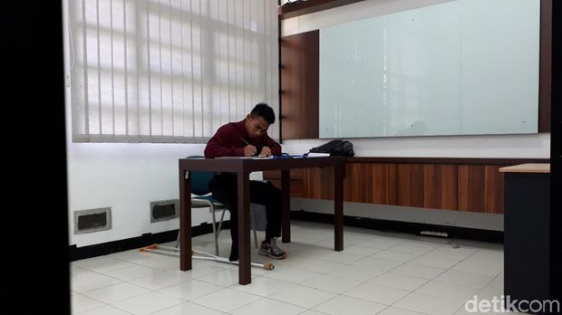 Kisah Langgeng Pemilik Satu Kaki, Atlet Renang hingga Ikut SBMPTN