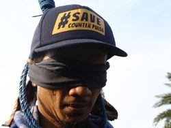 Ketika Pedagang Pulsa Gantung Diri di Depan Istana