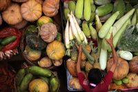 Enaknya Belanja di Pasar atau Supermarket Ya?