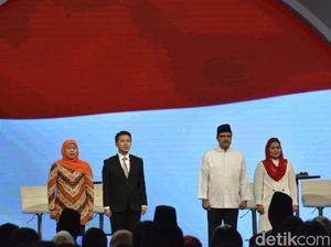 Poltracking: Khofifah-Emil Ungguli Gus Ipul-Puti di Pilgub Jatim