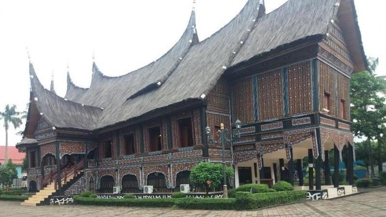 Anjungan TMII Anjungan TMII