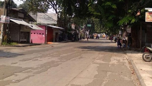 Jalan ke Arah Mako Brimob Disterilisasi Mulai Radius 300 Meter