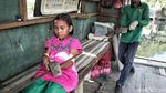 Berkenalan dengan Gadis Cilik Penarik Perahu Eret di Cilincing