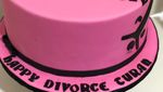 Ya Ampun! 10 Kue Ini Dibuat Khusus untuk Rayakan Perceraian