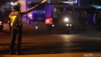 Hal itu disampaikan Iqbal di Mako Brimob, Kelapa Dua, Depok, Jawa Barat, sekitar pukul 01.00 WIB. Karena masih berproses, Iqbal belum bisa menjelaskan secara detail.