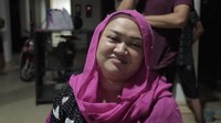 Lina pun berdoa agar Sule sehat selalu, panjang umur dan istiqamah. (Dok. Youtube/SuleChannel)