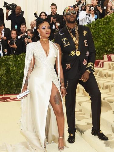 Rapper 2 Chainz melamar kekasih di Met Gala 2018.