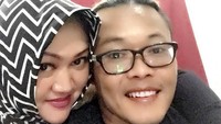 Komedian Sule digugat cerai pada 26 April lalu. Foto: Sule dan keluarganya (Instagram)