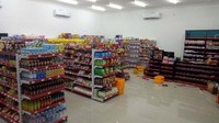 Bagian dalamnya, diisi oleh berbagai kebutuhan seperti makanan sampai sabun dan sampo. Pool/Hipmi.