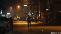 Saat ini, kami sedang melakukan tindakan-tindakan kepolisian, baik soft approach maupun tindakan-tindakan lain. Saat ini, sedang berproses pada kesempatan ini, tutur Iqbal. 