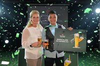 Cerita Kadek Ayu Soal Profesinya Sebagai Bartender Wanita 