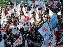 Penjual SIM Card Serbu Istana Negara