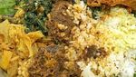 Lamak Nian! 10 Sajian Rendang dengan Nasi yang Jadi Menu Makan Siang Netizen