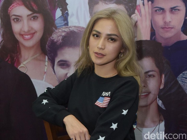 Usaha Roti Jessica Iskandar Tutup, Ada Apa Ya? Usaha Roti Jessica Iskandar Tutup, Ada Apa Ya?
