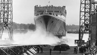 Pada bulan April lalu, Queen Elizabeth II (QE2), kapal pesiar paling terkenal di dunia sejak tahun 1960 melayani tamu lagi (CNN Travel)  