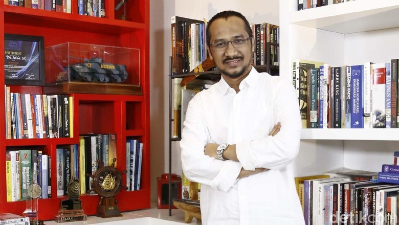 Maju Pilpres, Abraham Samad Siap Duet dengan Jokowi atau Prabowo Maju Pilpres, Abraham Samad Siap Duet dengan Jokowi atau Prabowo