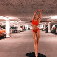 Dengan kesuksesannya sekarang, Ia pun membuktikan jika semua bentuk tubuh adalah indah dan jika kita mencintai diri sendiri, keunikan bisa menjadi kelebihan. Foto: Instagram Ia Ostergren