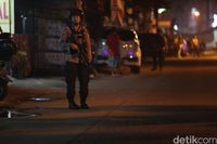 Beginilah Suasana Mencekam di Depan Mako Brimob